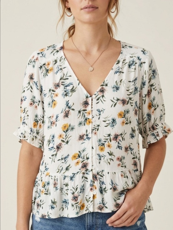 Lucky Brand Tops - Lucky Brand Floral Peplum Blouse